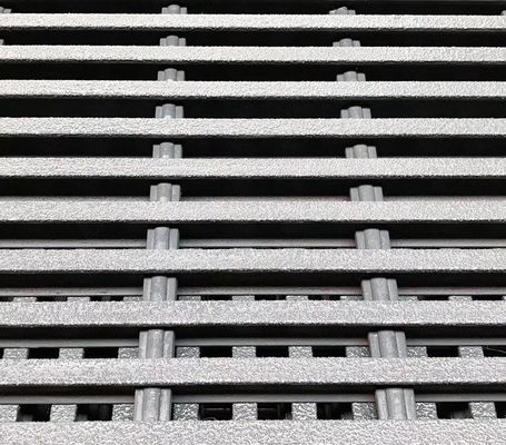 40% di superficie aperta di pavimenti in fibra di vetro e passeggiata di griglie in FRP per le esigenze del cliente