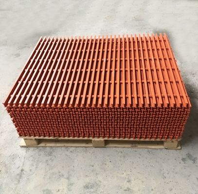 Griglie di plastica rinforzata in fibra di vetro resistente a sostanze chimiche per pavimenti industriali