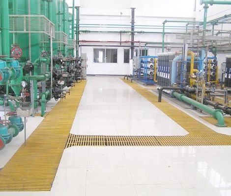 Copertura di griglia di scarico di FRP antiscivolo con resistenza chimica e servizio di taglio