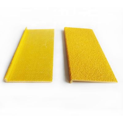 Strisce di FRP antiscivolo in colori personalizzati per applicazioni esterne ad angolo di plastica