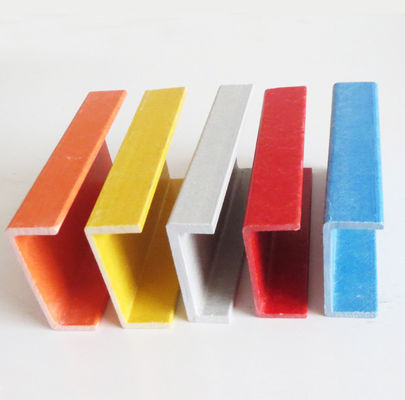 Materiale per il canale della scala in fibra di vetro ad alta resistenza 70 mm 84 mm 88 mm per colori personalizzati
