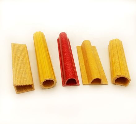 Strutture di isolamento per scale in fibra di vetro in GFRP