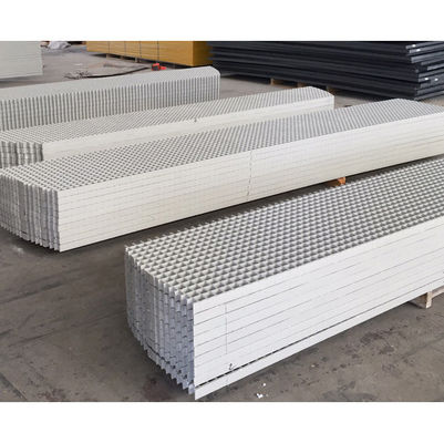 Griglia in fibra di vetro stampata ad alta resistenza 38x38mm GRP isolante