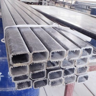 Servizio di lavorazione liscia Taglio di fibra di vetro leggera tubo rettangolare FRP per bambini maniglia di bastone da hockey