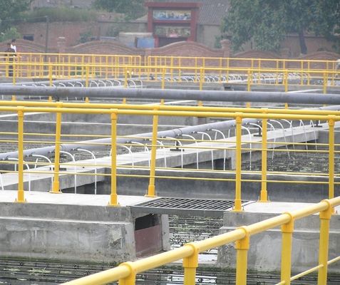 Piano di progettazione industriale per pavimenti montato 50 mm manicotto rotondo in FRP per impianti di trattamento delle acque reflue