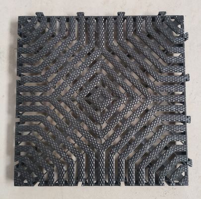 40x40x3.0cm Materassi di plastica spessa in PP per rivestimento del pavimento del garage