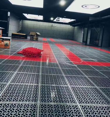 40x40x4.0cm PP Interlocking Mat di plastica per facile lavaggio delle auto e copertura del pavimento del garage