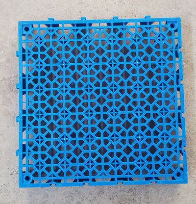 40x40x4.0cm PP Interlocking Mat di plastica per facile lavaggio delle auto e copertura del pavimento del garage