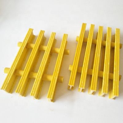 Griglia composita in fibra di vetro in FRP ad alta resistenza antiscivolo per la massima sicurezza