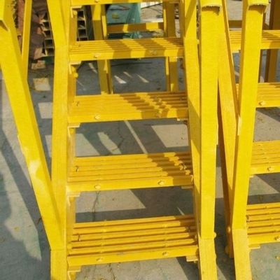 Griglie di scalinata in fibra di vetro in FRP pultrudato antiscivolo per scale pesanti
