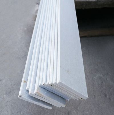30 mm 40 mm 50 mm 64 mm 80 mm 150 mm Profili GRP piatti in fibra di vetro