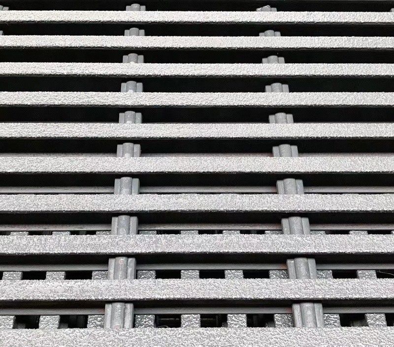 40% di superficie aperta di pavimenti in fibra di vetro e passeggiata di griglie in FRP per le esigenze del cliente