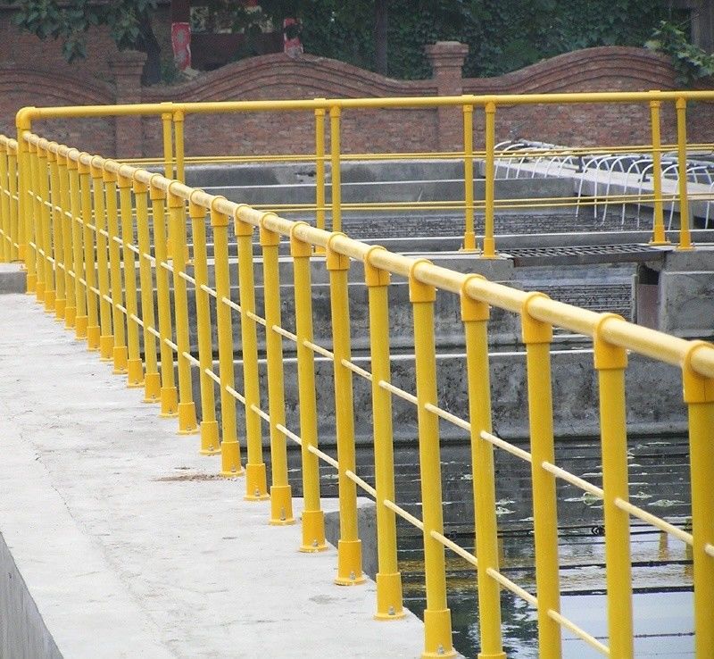 Piano di progettazione industriale per pavimenti montato 50 mm manicotto rotondo in FRP per impianti di trattamento delle acque reflue