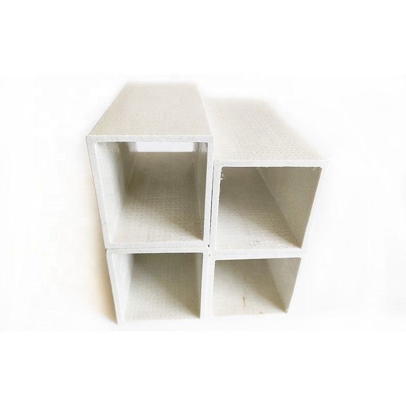 Fabbricazione a partire da legni di supporto quadrati con rivestimento antincorrosivo in fibra di vetro resistente
